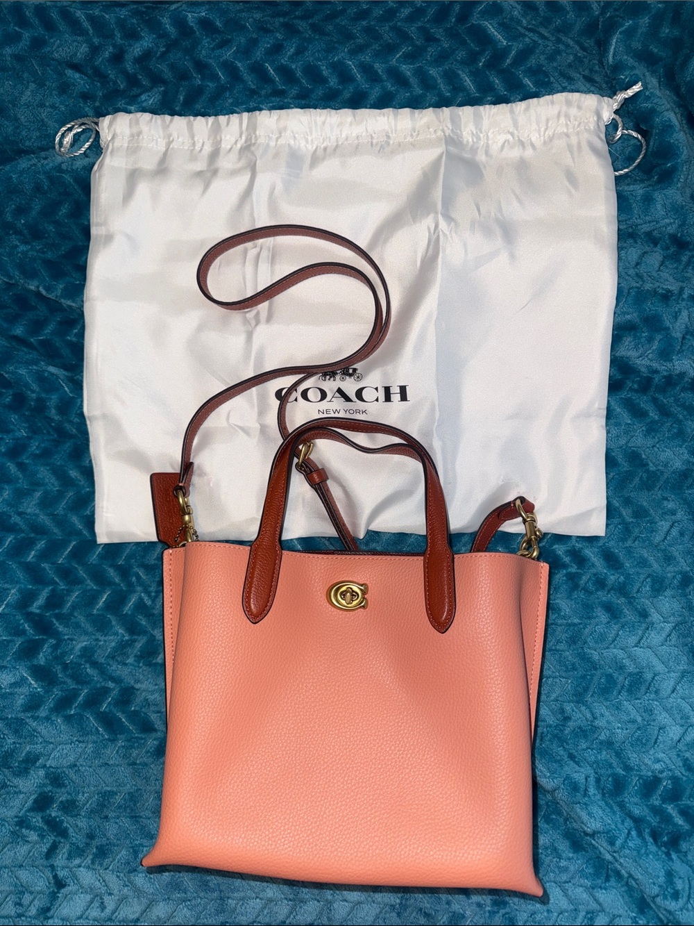 Coach Willow Tote 24 - Light Coral Multi Colorblock Leather - Picture 4 of 11